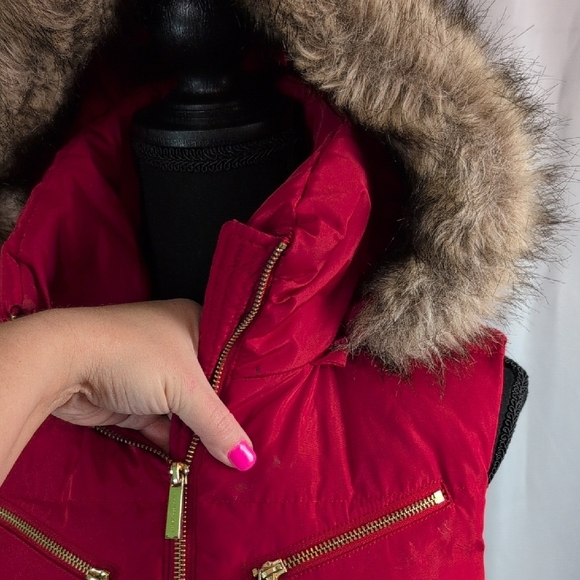 Michael Kors Red Quilted Hooded Vest - Picture 11 of 16
